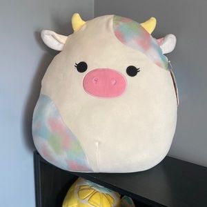 Candess cow squishmallow